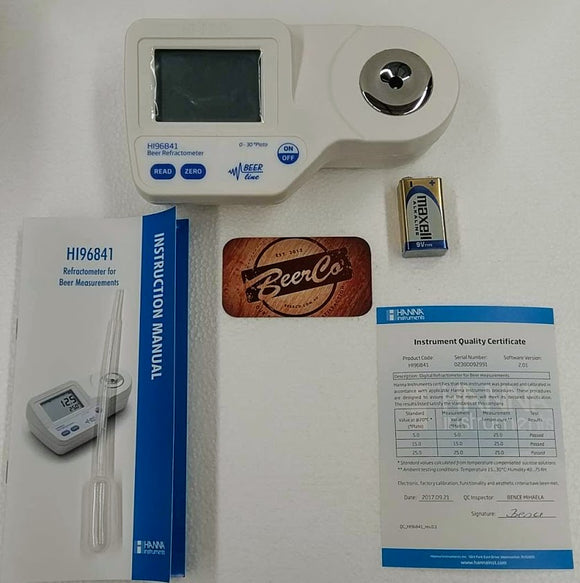 Hanna Digital Refractometer | Brewing | HI96841