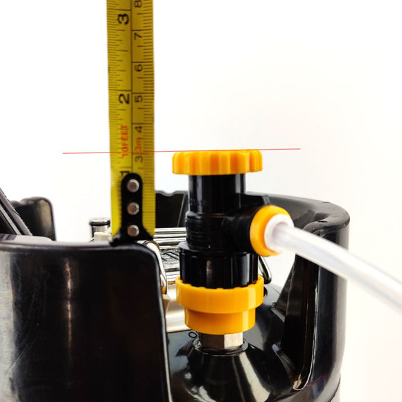 duotight | 8mm x Flow Control Ball Lock Disconnect (Liquid Black + Yellow) (POK)