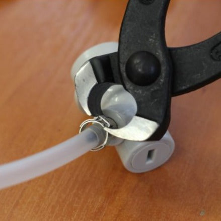 Clamp Tool for Stepless Clamps